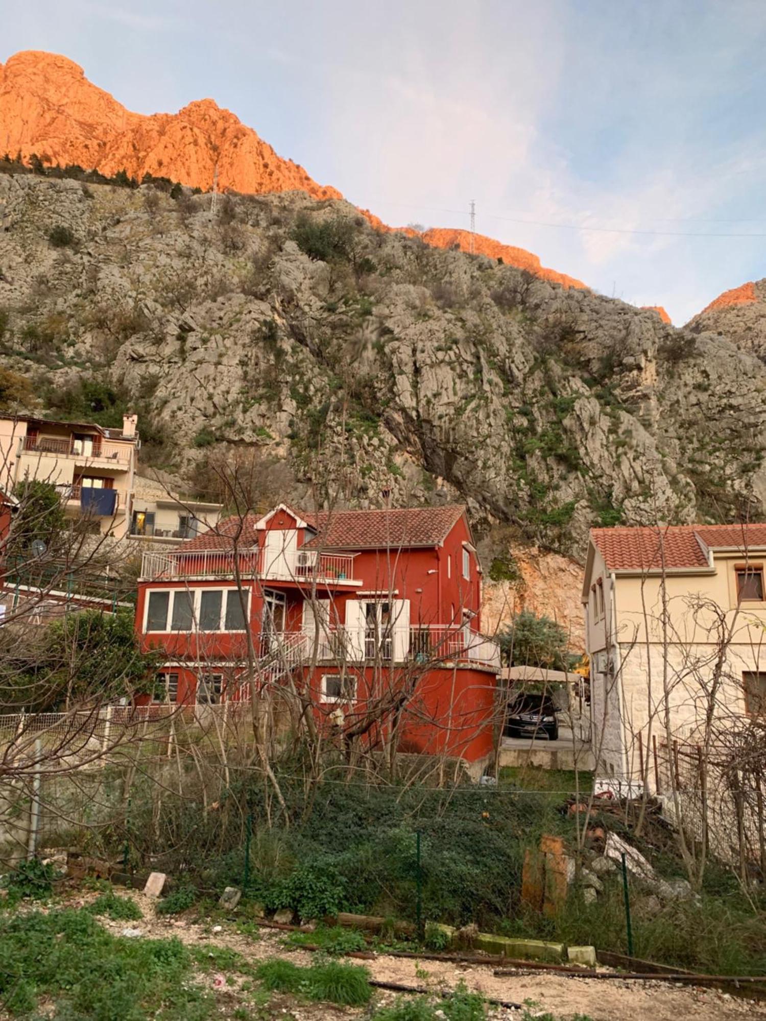 Viktor Rooms Kotor Værelse billede